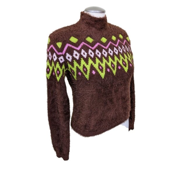 No Boundaries No Bo Womens M Fuzzy Mock Neck Cropped Sweater Brown Aztec Pattern - Picture 2 of 5